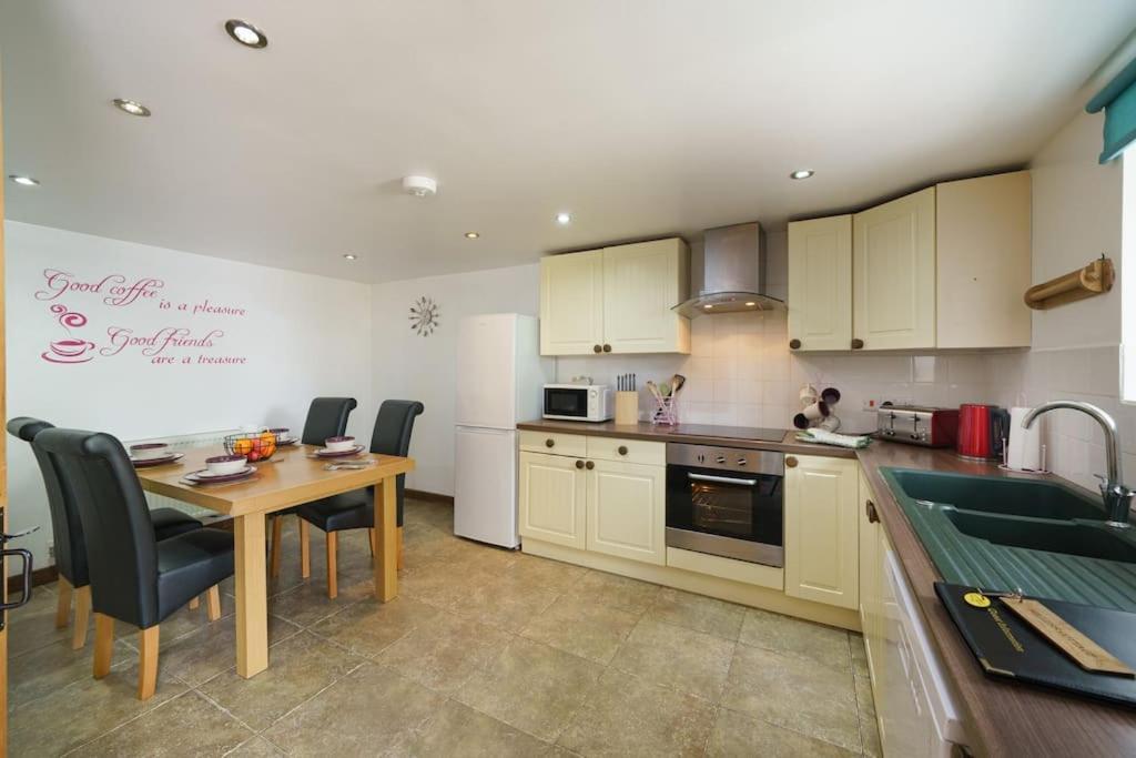 Millers Cottage Llandysul Εξωτερικό φωτογραφία